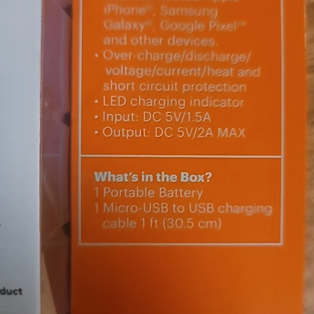 Portable battery charger 4000mAh capacity
